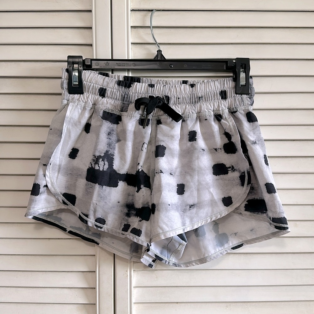 Lululemon lined shorts